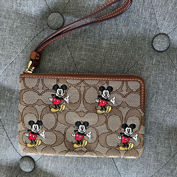 Coach Disney Mickey Mouse Jacquard Zip Wristlet NWOT - Picture 1 of 7